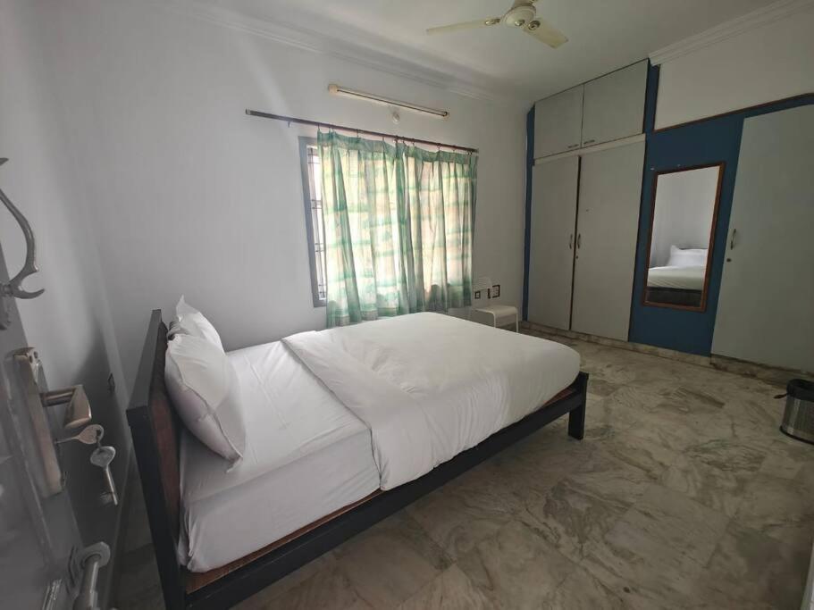 Waterfall Villa - 4Bhk مَسّور المظهر الخارجي الصورة